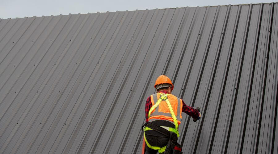 Professional gutter cleaning in Silver Springs, FL